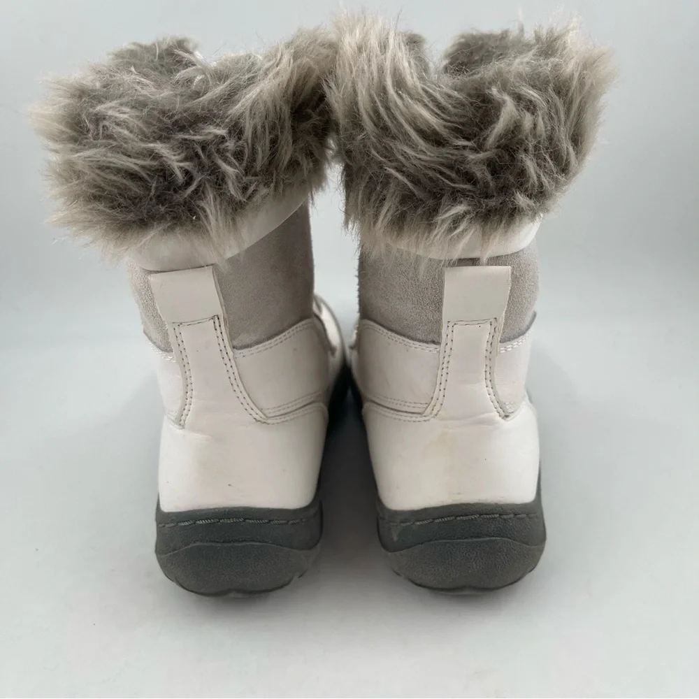 Merona Girls White Faux Leather Faux Fur Trim Winter Snow Boots - Size 6
